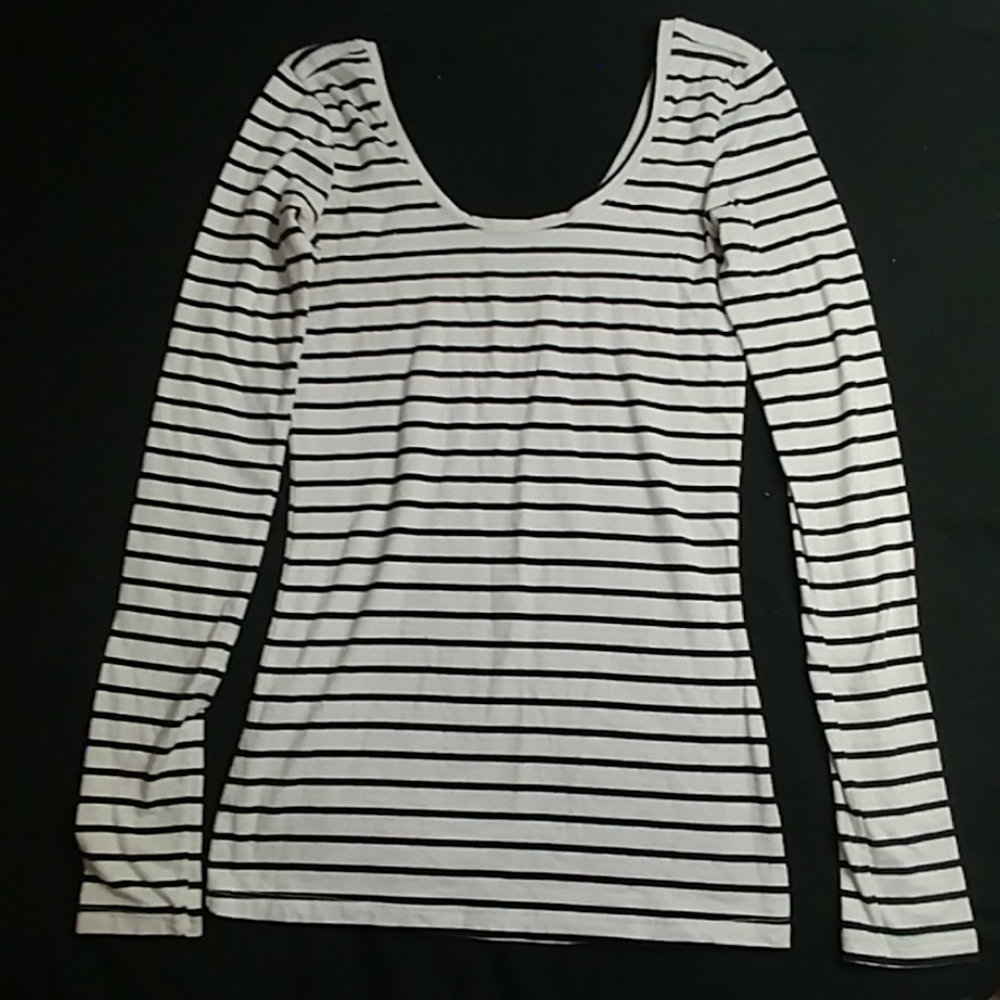Nollie long sleeved shirt